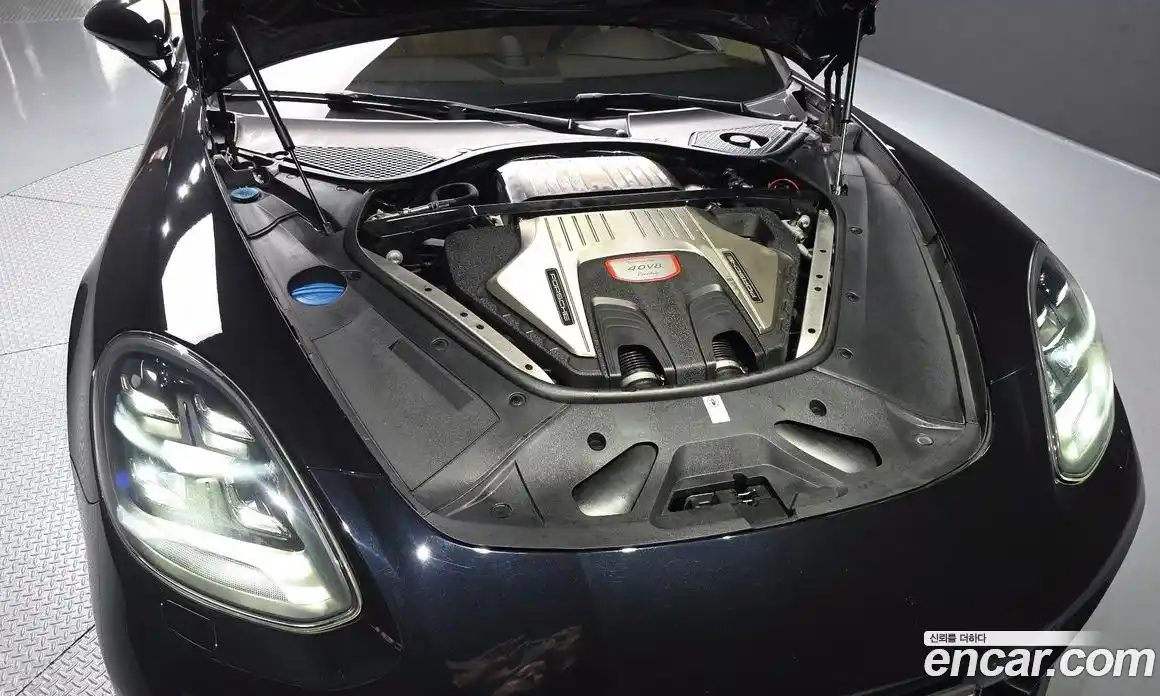 Porsche Panamera 2017 4.0 гидро в Москве № 231009, фото 6