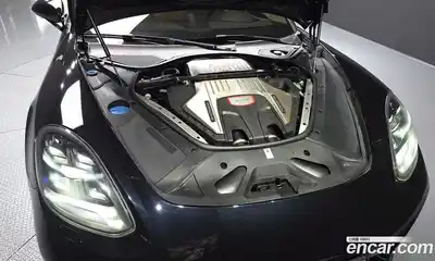 Porsche Panamera 2017 4.0 гидро в Москве № 231009, миниатюра 6