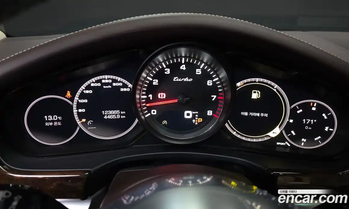 Porsche Panamera 2017 4.0 гидро в Москве № 231009, фото 8