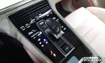 Porsche Panamera 2017 4.0 гидро в Москве № 231009, миниатюра 9