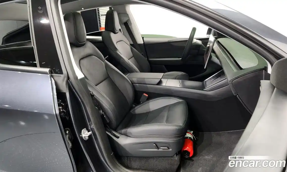 Tesla Model Y 2025 0.2 гидро в Москве № 231669, фото 11