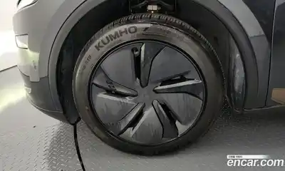 Tesla Model Y 2025 0.2 гидро в Москве № 231669, миниатюра 5