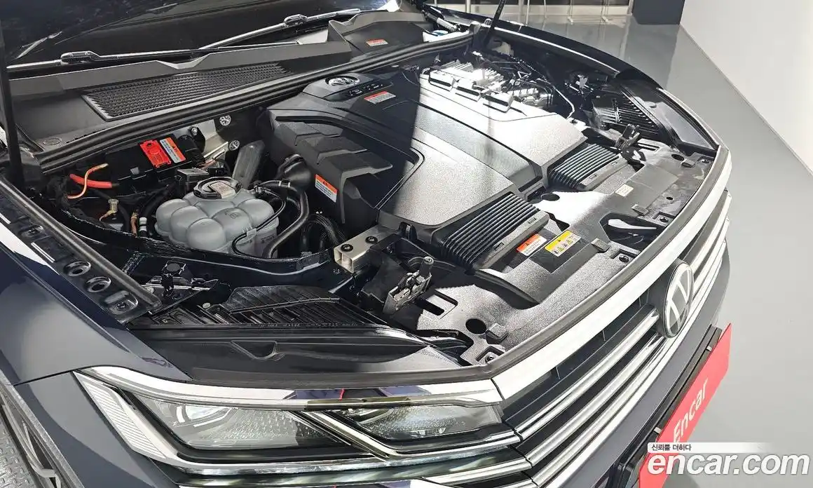 Volkswagen Touareg 2023 3.0 гидро в Москве № 232115, фото 6
