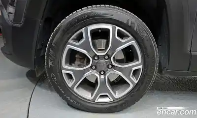 Jeep Renegade 2017 2.0 гидро в Москве № 232468, миниатюра 5