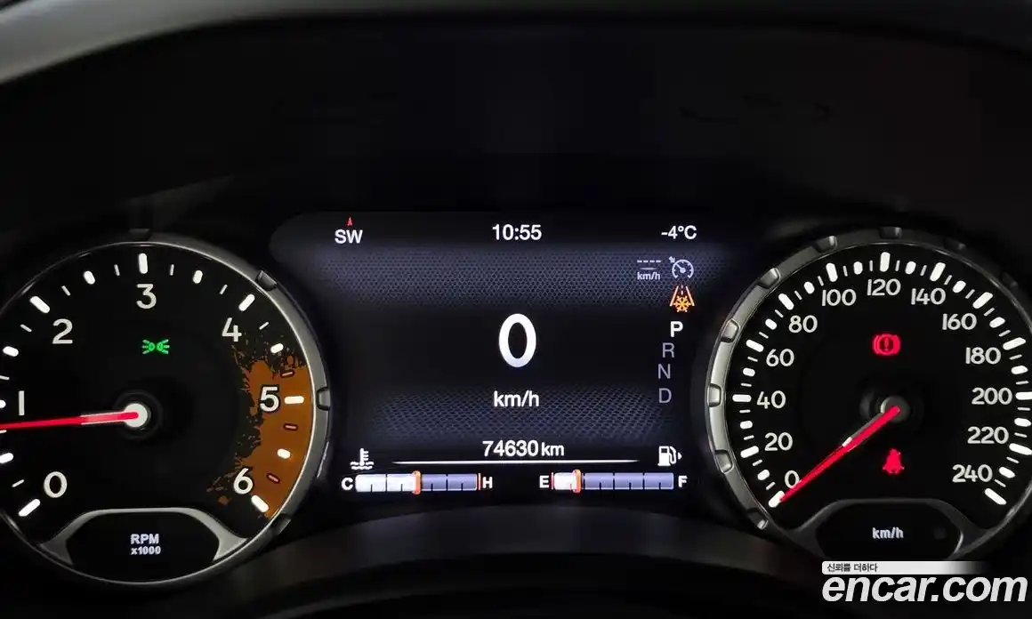 Jeep Renegade 2017 2.0 гидро в Москве № 232468, фото 8