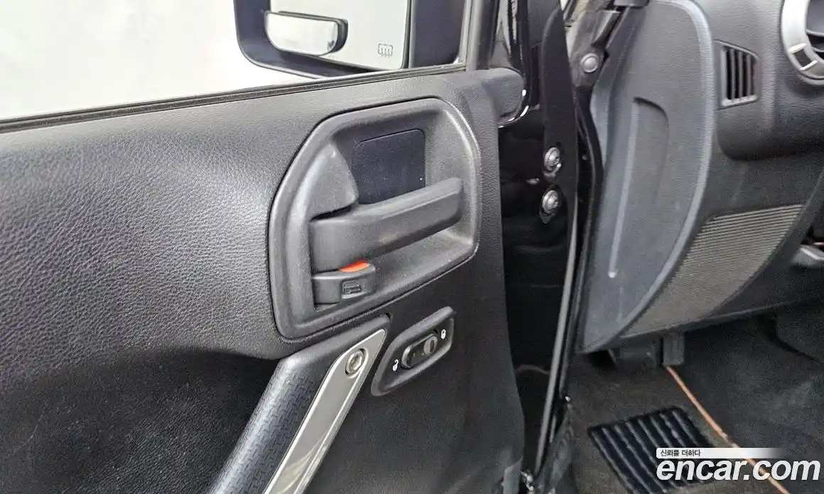 Jeep Wrangler 2011 3.8 гидро в Москве № 232743, фото 15