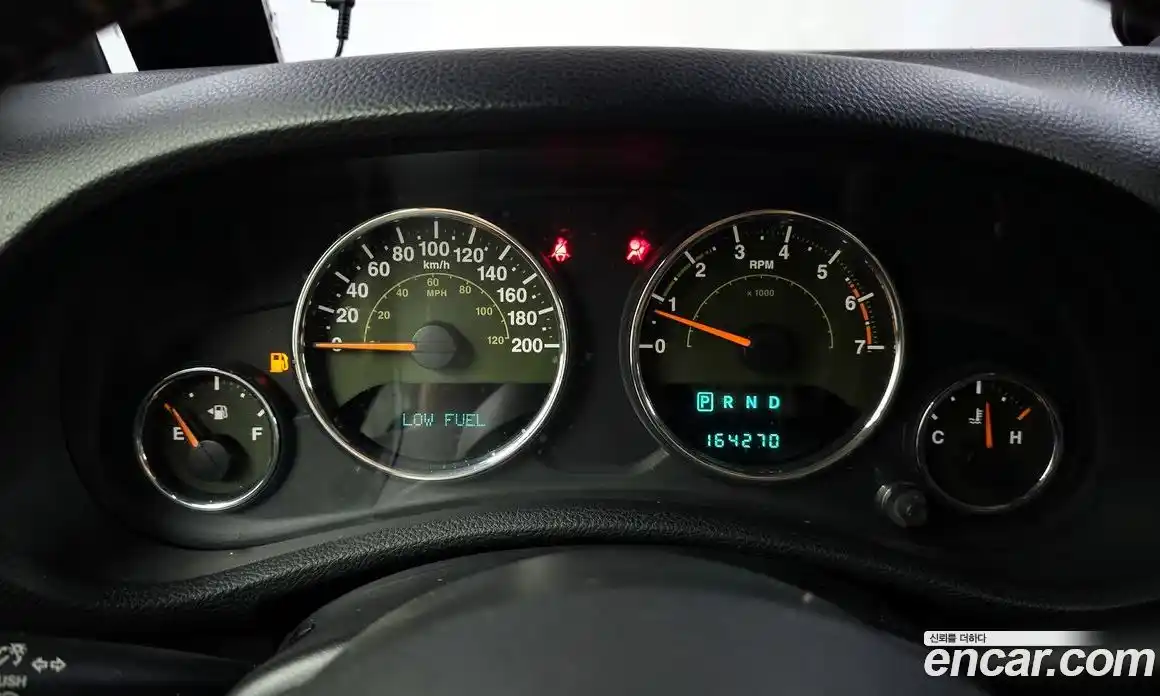 Jeep Wrangler 2011 3.8 гидро в Москве № 232743, фото 8