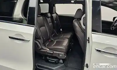 Honda Odyssey 2019 3.5 гидро в Москве № 232852, миниатюра 12