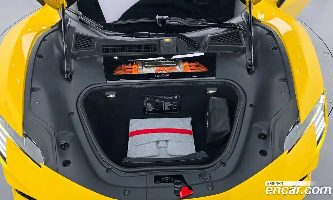 Ferrari SF90 2023 4.0 гидро в Москве № 235979, фото 18