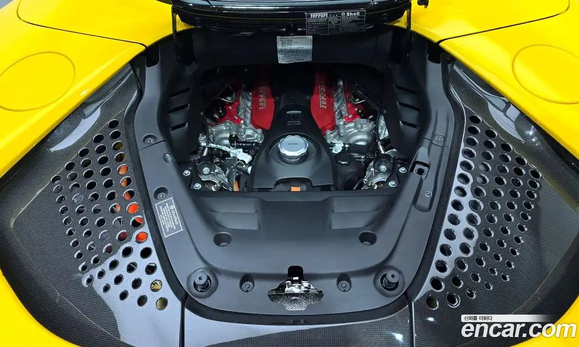 Ferrari SF90 2023 4.0 гидро в Москве № 235979, фото 6