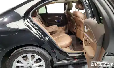 Mercedes-Benz E-Class 2020 2.0 гидро, миниатюра 12