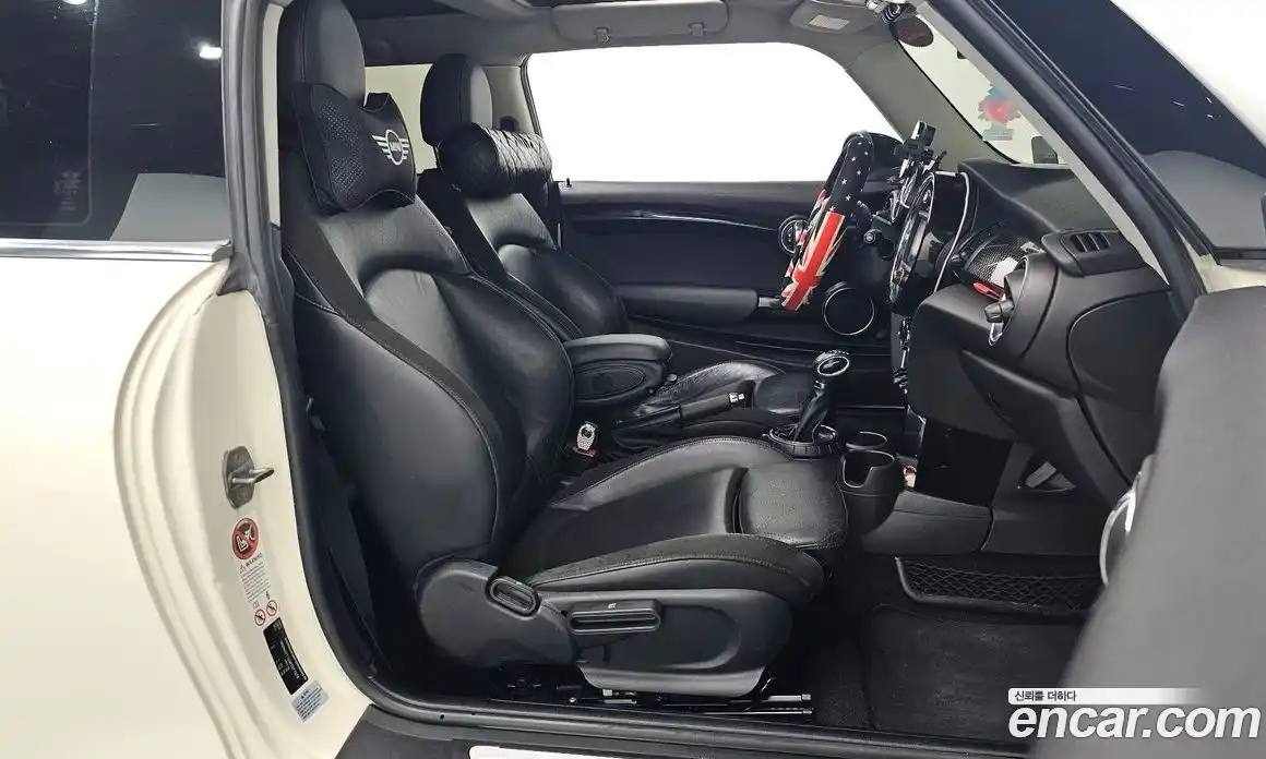 Mini Cooper 2015 2.0 гидро в Москве № 253460, фото 10