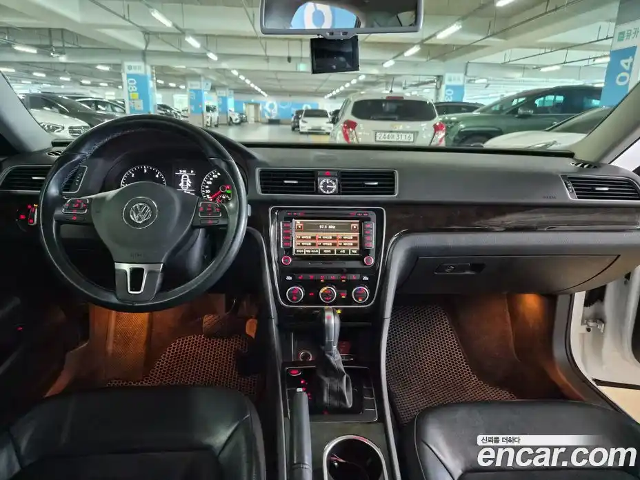 Volkswagen Passat 2015 2.0 гидро в Москве № 255244, фото 20
