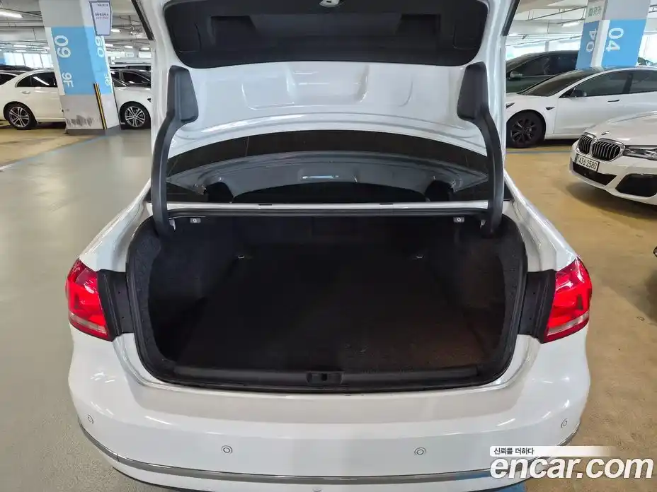 Volkswagen Passat 2015 2.0 гидро в Москве № 255244, фото 5