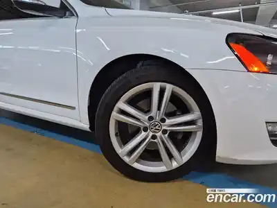 Volkswagen Passat 2015 2.0 гидро в Москве № 255244, миниатюра 8