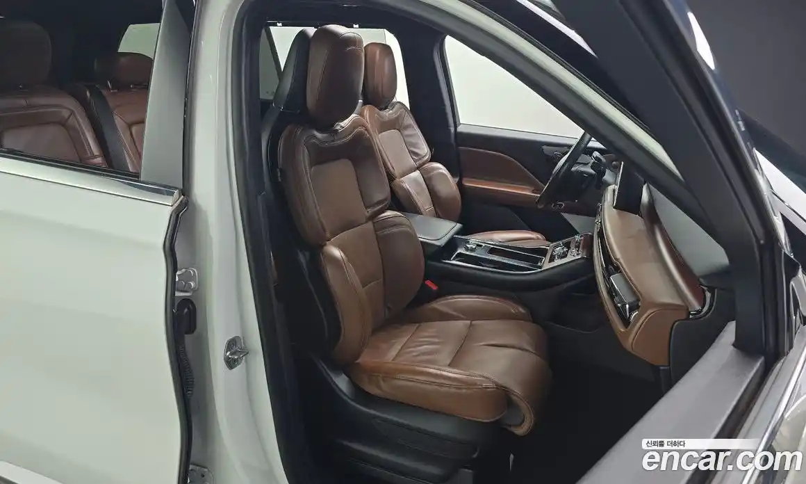 Lincoln Aviator 2021 3.0 гидро в Москве № 255787, фото 12