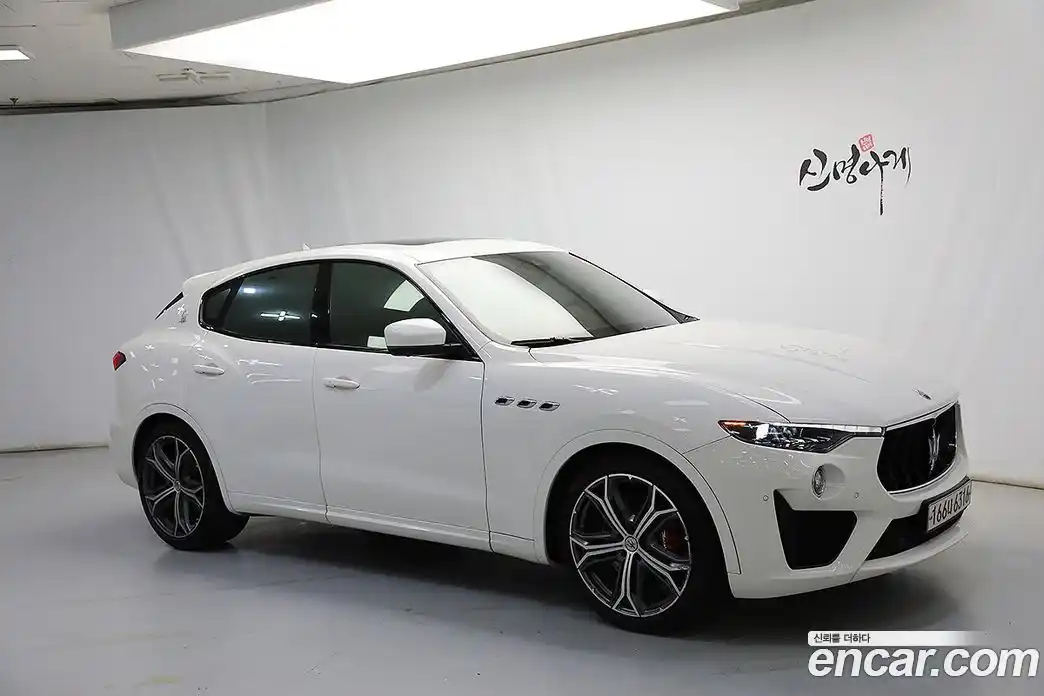 Maserati Levante 2020 3.8 гидро в Москве № 255997, фото 3