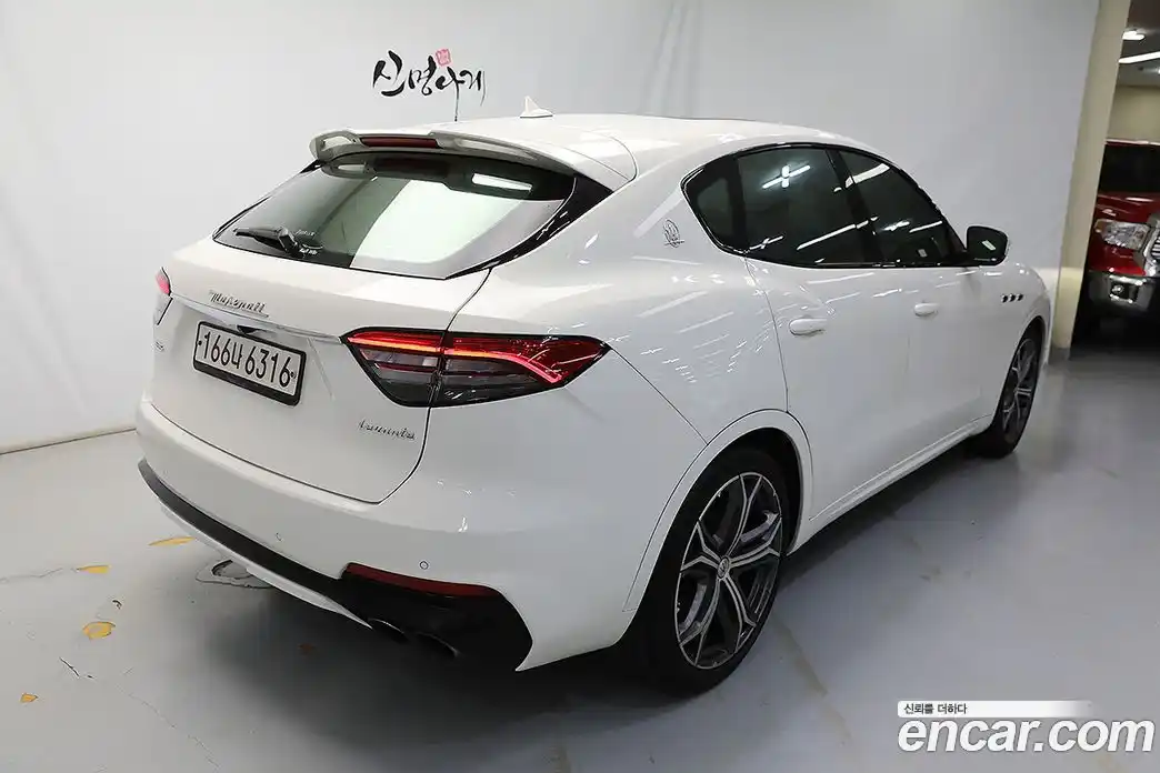 Maserati Levante 2020 3.8 гидро в Москве № 255997, фото 5