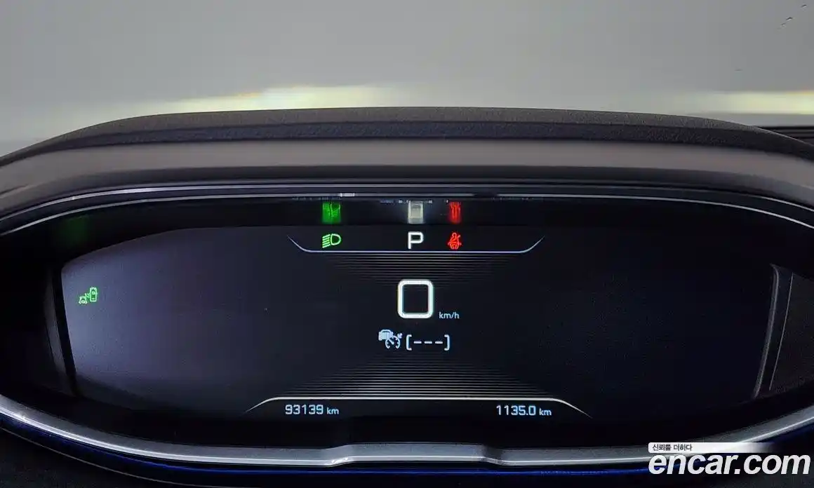 Peugeot 3008 2019 1.5 гидро в Москве № 256267, фото 8