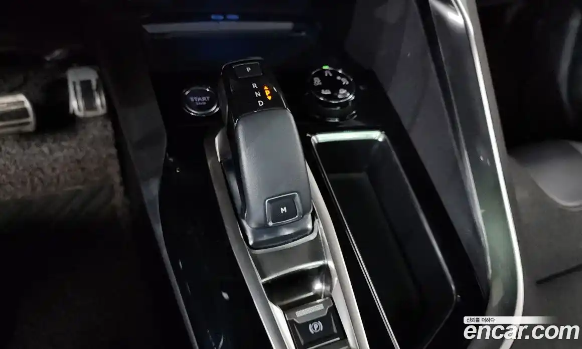 Peugeot 3008 2019 1.5 гидро в Москве № 256267, фото 9