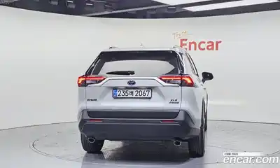 Toyota RAV4 2023 2.5 гидро в Москве № 257107, миниатюра 4