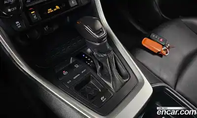 Toyota RAV4 2023 2.5 гидро в Москве № 257107, миниатюра 9