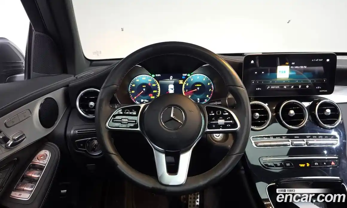Mercedes-Benz GLC-Class 2021 2.0 гидро в Москве № 262925, фото 13