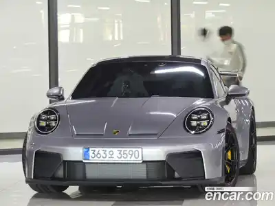 Porsche 911, 2025