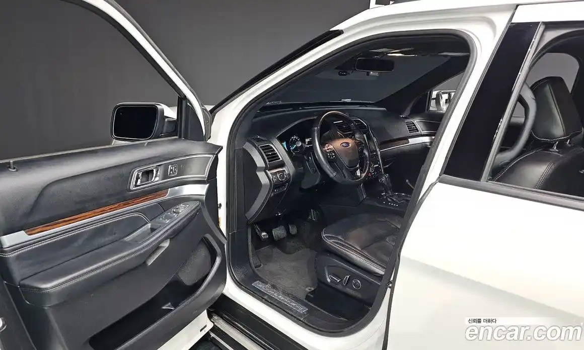 Ford Explorer 2018 2.3 гидро в Москве № 273435, фото 10