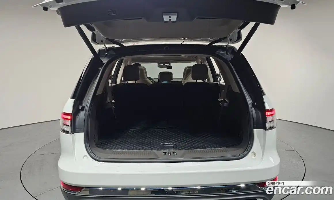 Lincoln Aviator 2023 3.0 гидро в Москве № 282447, фото 19