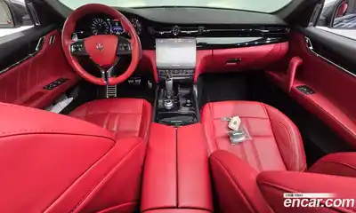 Maserati Quattroporte 2022 3.0 гидро в Москве № 282801, миниатюра 7