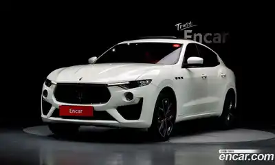 Maserati Levante, 2018