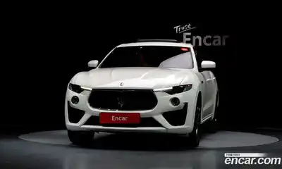 Maserati Levante 2018 3.8 гидро в Москве № 283025, миниатюра 3