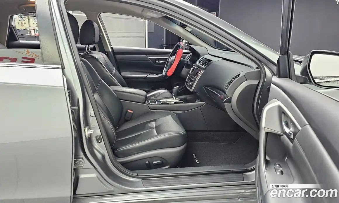 Nissan Altima 2016 2.5 гидро в Москве № 284971, фото 11
