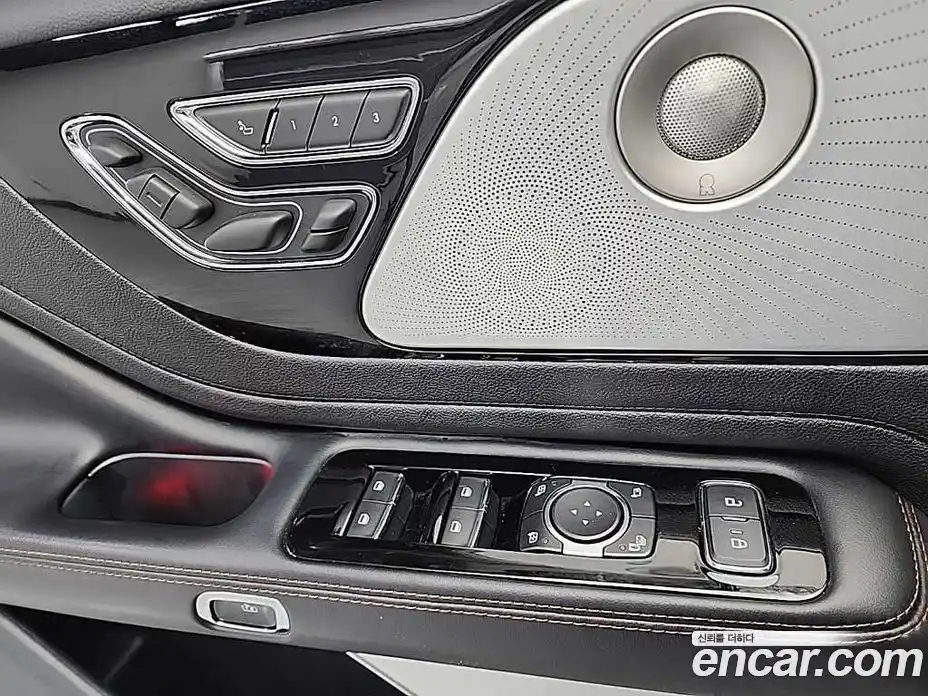 Lincoln Aviator 2020 3.0 гидро в Москве № 304364, фото 16