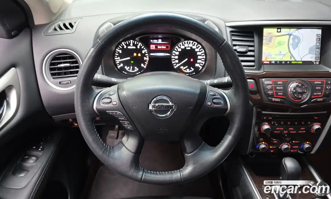 Nissan Pathfinder 2016 3.5 гидро в Москве № 309028, фото 13