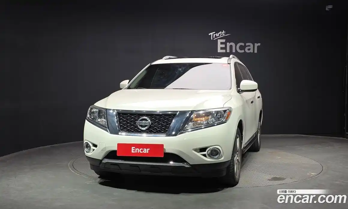 Nissan Pathfinder 2016 3.5 гидро в Москве № 309028, фото 3