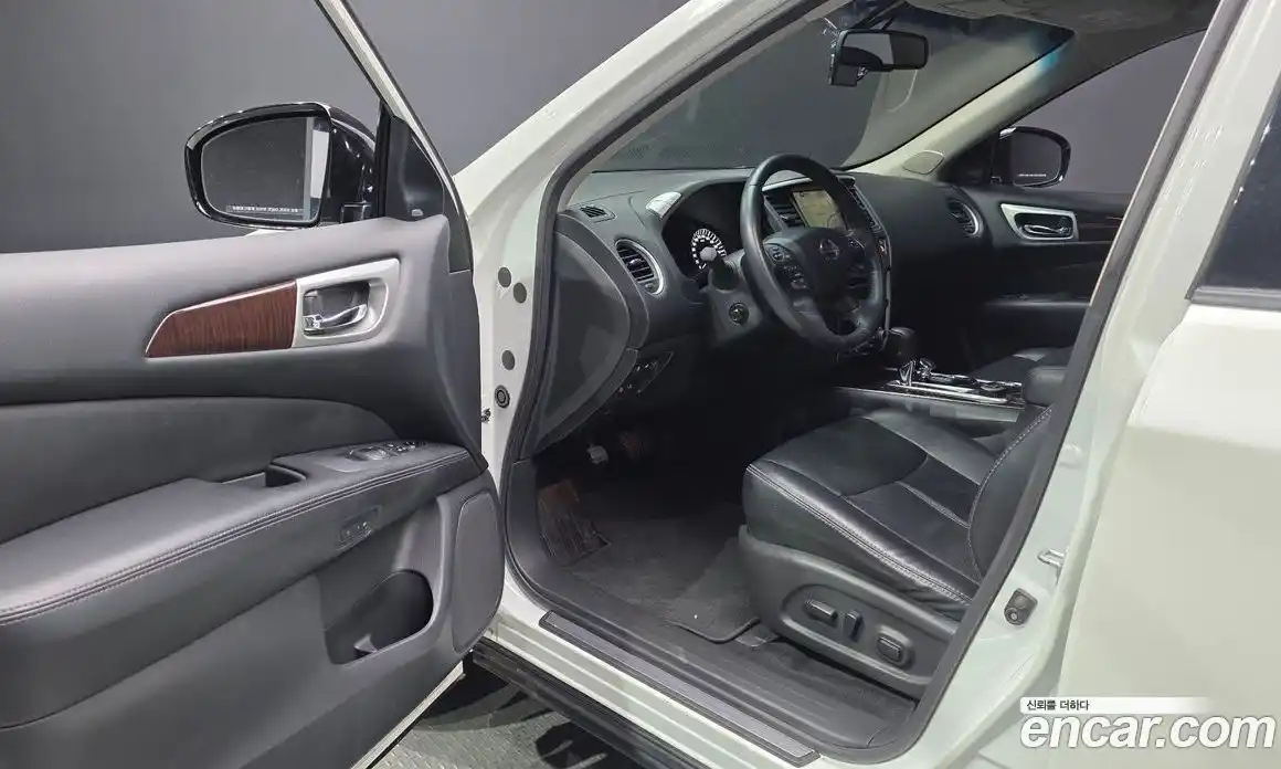 Nissan Pathfinder 2016 3.5 гидро в Москве № 309028, фото 10