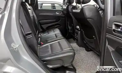 Jeep Cherokee 2018 3.6 гидро в Москве № 322593, миниатюра 12