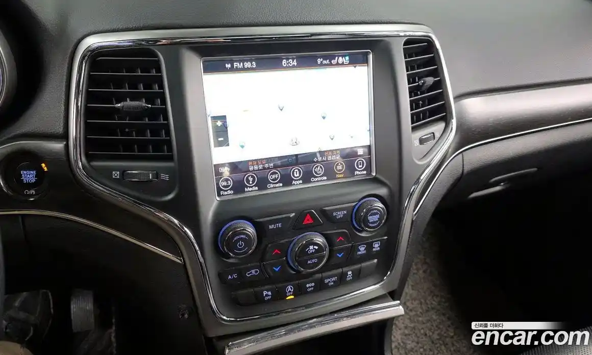 Jeep Cherokee 2018 3.6 гидро в Москве № 322593, фото 14