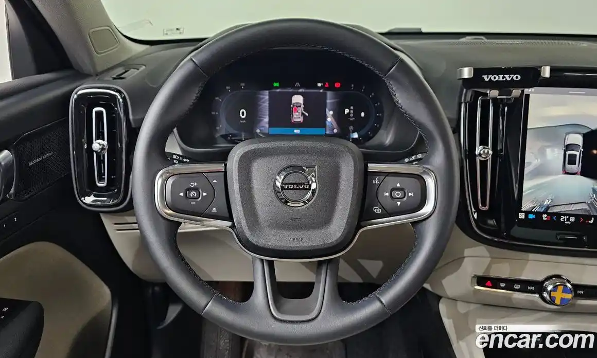 Volvo XC40 2024 2.0 гидро в Москве № 325996, фото 13