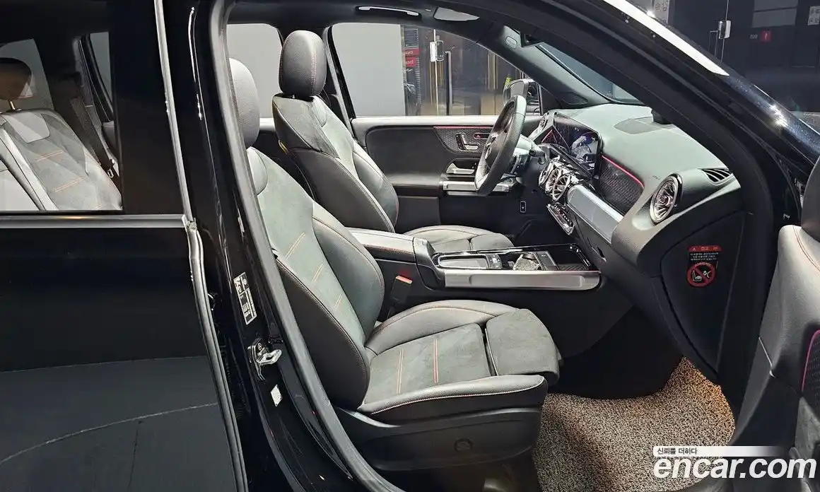 Mercedes-Benz GLB-Class 2024 2.0 гидро в Москве № 340266, фото 10