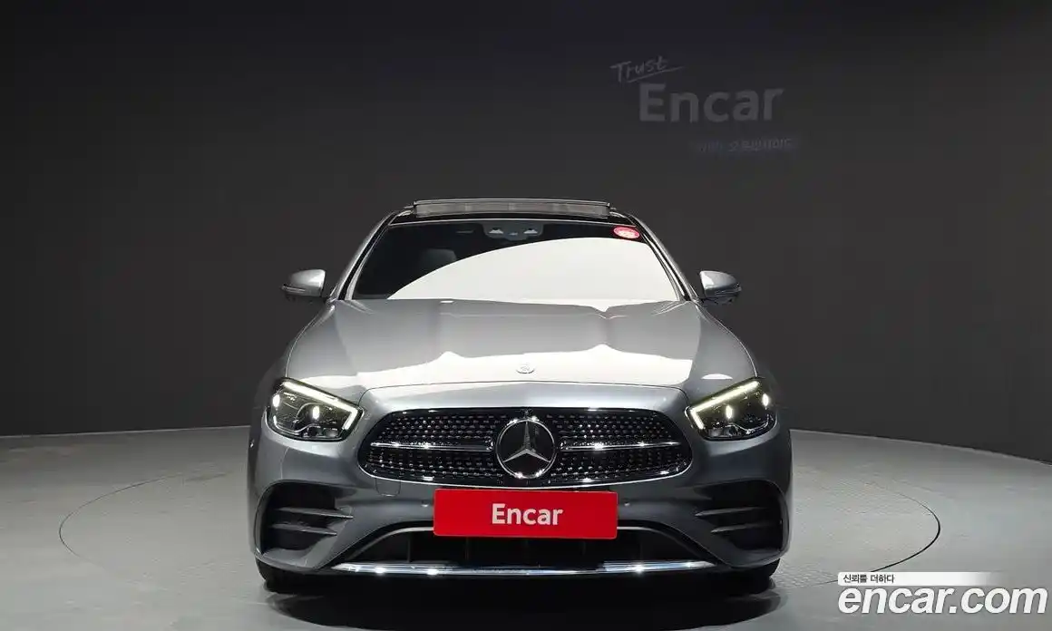 Mercedes-Benz E-Class 2021 2.0 гидро, фото 3