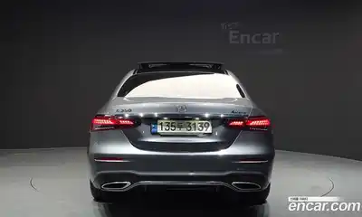 Mercedes-Benz E-Class 2021 2.0 гидро, миниатюра 4