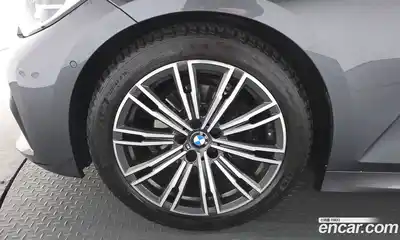 BMW 3-Series 2021 2.0 гидро в Москве № 367840, миниатюра 4