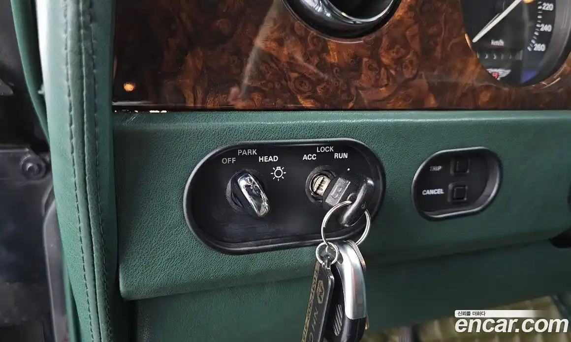 Bentley Brooklands 1993 6.7 гидро в Москве № 387196, фото 14