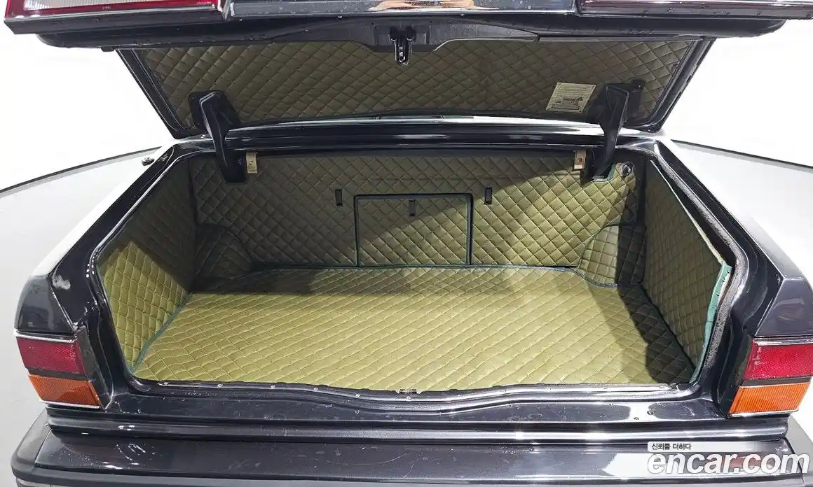 Bentley Brooklands 1993 6.7 гидро в Москве № 387196, фото 20