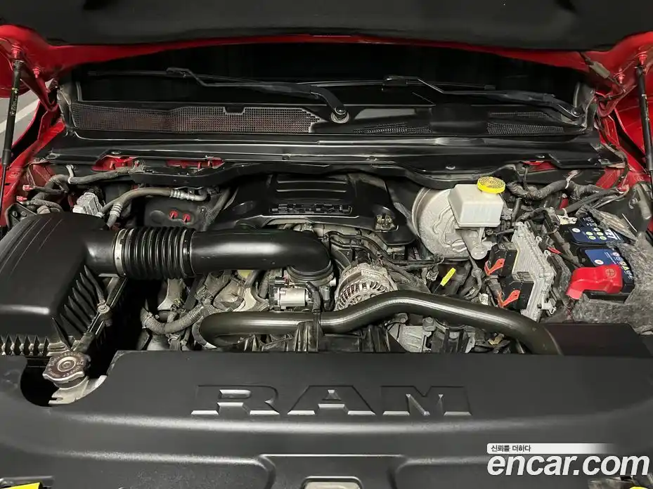 Dodge Ram Pick Up 2019 5.7 гидро в Москве № 402929, фото 14