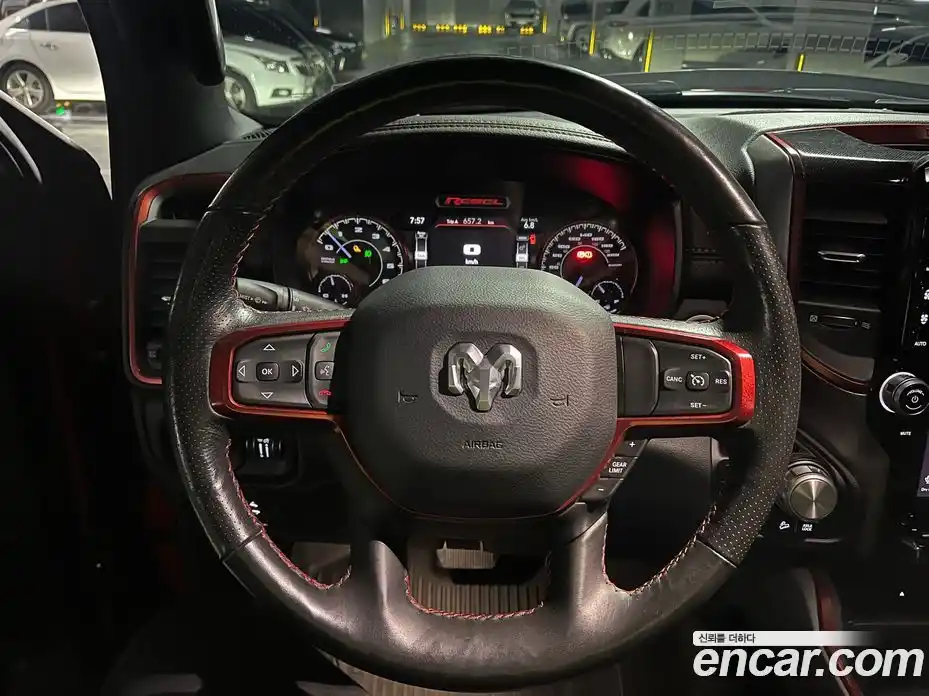Dodge Ram Pick Up 2019 5.7 гидро в Москве № 402929, фото 6