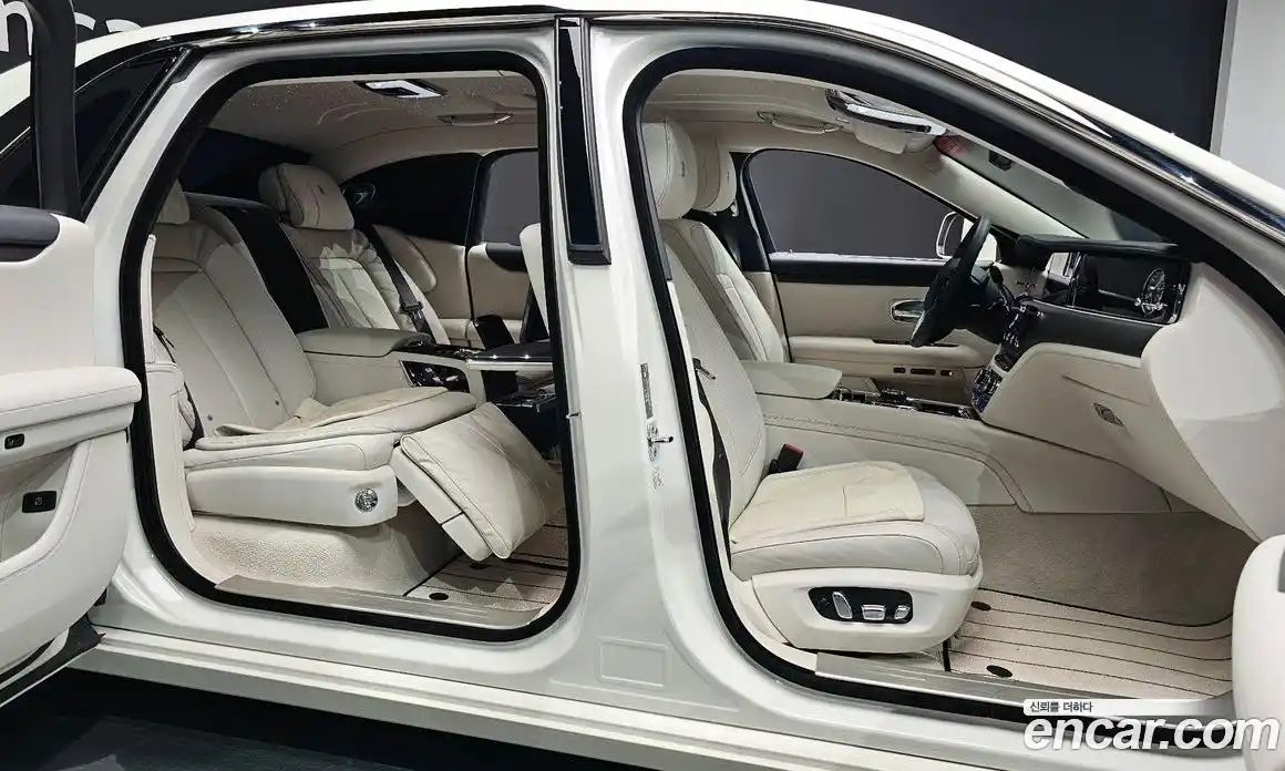 Rolls-Royce Ghost 2021 6.7 гидро в Москве № 407157, фото 10